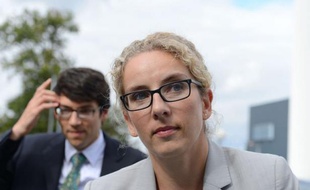 La ministre de l'Ecologie, Delphine Batho, a défendu dans un entretien à l'AFP "le patriotisme écologique" pour redresser les entreprises françaises de l'économie verte, juste avant l'ouverture vendredi de la conférence environnementale voulue par François Hollande.