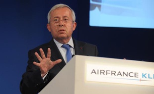 Pierre-Henri Gourgeon, le directeur général d'Air France, s'exprime lors de la présentation des comptes annuels du groupe, le 19 mai 2011 à Paris.