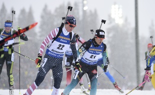 Célia Aymonier et les bleues déçoivent lors du relais dames à Hochfilzen.