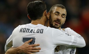 Karim Benzema et Ronaldo lors du match entre le Real Madrid et Malmö le 8 décembre 2015.