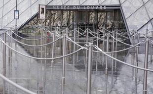 Le musée du Louvre avait fermé quelques jours début mars.
