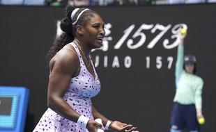 Serena Williams lors de son match contre Wang Qiang à l'Open d'Australie, le 24 janvier 2020.
