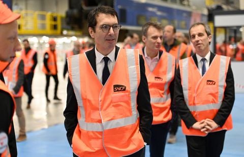 Quand le nouveau ministre du Travail était chef de gare dans l’Aveyron