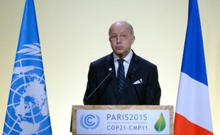 Laurent Fabius lors de l'ouverture de la COP21 le 30 novembre 2015 au Bourget