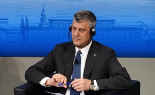 Le Premier ministre du Kosovo Hashim Thaci à Munich le 2 février 2014. En tant qu'ex-chef de la guérilla, il est mis en cause dans un rapport du Conseil de l'Europe faisant état d'exactions commises durant le conflit serbo-kosovar (1998-1999)