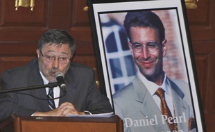 Le docteur Judea Pearl, père du journaliste américain Daniel Pearl, en 2007 à Miami.