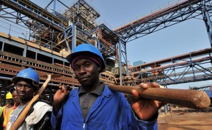 La croissance en Afrique repose sur de solides bases, et le secteur de la consommation et des services devrait voir son chiffre d'affaires exploser dans les années à venir, estiment plusieurs études parues récemment.