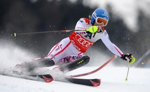 Comme lors des trois premiers, l'Autrichienne Marlies Schild a survolé le quatrième slalom de la saison, jeudi à Lienz pour se rapprocher, avec ce 31e succès entre les piquets, un peu plus du record de 34 détenu par la Suissesse Vreni Schneider
