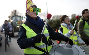 Un eparticipante à la manifestation contre l'aéroport de Notre-Dame-des-Landes, le 5 décembre 2015. / JEAN-SEBASTIEN EVRARD