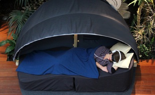 La start-up parisienne Nap&Up fournit les cocons de sieste au restaurant toulousain Sixta.