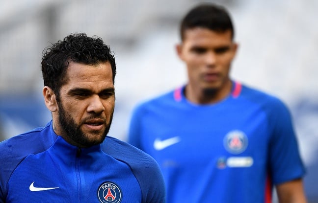 PSG: A 34 et 35 ans, Thiago Silva et Daniel Alves font leur grand retour en sélection brésilienne PSG: A 34 et 35 ans, Thiago Silva et Daniel Alves font leur grand retour en sélection brésilienne