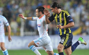 Marseille a arraché jeudi soir un match nul mérité 2 à 2 à la dernière minute face à une équipe turque de Fenerbahçe très réaliste (mi-temps: 1-0), lors de la première journée du groupe C de l'Europa League.