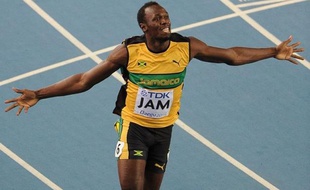Le Jamaïcain Usain Bolt, triple champion olympique (100 m, 200 m, 4x100 m) a annoncé vendredi qu'il ferait sa rentrée lors de la réunion d'athlétisme de Kingston le 5 mai