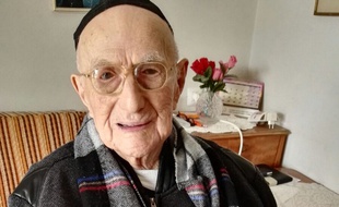 Yisrael Kristal, nouveau doyen de l'humanité, le 21 janvier 2016