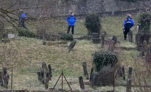 Profanation au cimetière juif de Sarre-Union: De 8 à 18 mois de prison avec sursis à l'encontre des cinq accusés (Archives