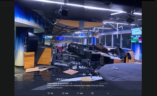 Les locaux de la chaîne KTVA, en Alaska, après le séisme de 7.0 qui a secoué Anchorage, le 30 novembre 2018.