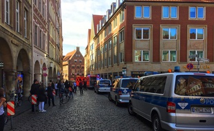 Münster, le 7 avril 2018. - Une voiture a fait au moins quatre morts à Münster (Allemagne) après avoir foncé dans la foule.