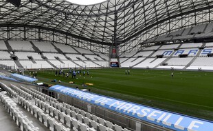 Le Stade Vélodrome devra attendre pour recevoir les Niçois.