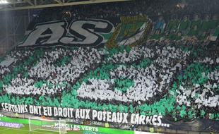 Le kop sud du Chaudron s'est montré très inspiré ce samedi avant le coup d'envoi d'ASSE-LOSC.