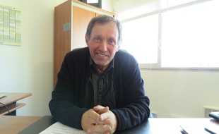 Le Breton Gilles Helgen, 62 ans, se présente pour la deuxième fois aux européennes après 2009.