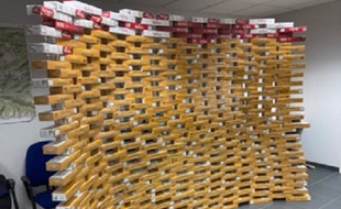 Les douanes ariégeois ont saisi le soir de la mise en oeuvre du confinement 338 cartouches dans une voiture.