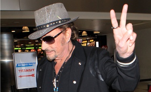 Johnny Hallyday à l'aéroport de Los Angeles en 2015.