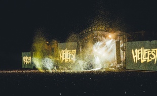 L'histoire et le succès du Hellfest sont analysés dans le documentaire La Story du Hellfest réalisé par Olivier Richard