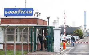 L'usine d'Amiens Nord de Goodyear va fermer, a annoncé la direction, menaçant 1.173 postes de travail, une nouvelle épreuve pour les salariés mais aussi pour le gouvernement confronté à une rafale de plans sociaux.