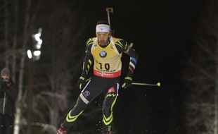 Martin Fourcade lors de l'individuel de la manche de Coupe du monde d'Ostersund, le 3 décembre 2014.