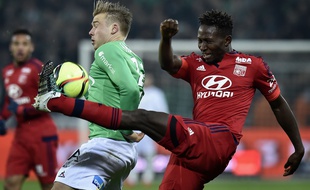 A l'image de cette intervention face au Stéphanois Söderlund, Mapou Yanga-Mbiwa a prouvé toute sa hargne durant la deuxième partie de saison avec l'OL