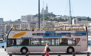 Marseille le 28 aout 2013 - Illustration sur le tourisme autour du vieux port