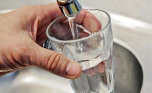 Le prix de l'eau ne variera pas pour le consommateur malgré les sommes en jeu