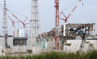 Un sous-traitant intervenu sur le site nucléaire accidenté de Fukushima au Japon aurait poussé ses ouvriers à sous-déclarer le niveau de radiations auquel ils étaient soumis, vraisemblablement pour ne pas perdre son contrat, ont rapporté samedi plusieurs médias japonais.