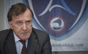 Pierre Ferracci, le président du Paris Football Club, lors d'une conférence de presse à Paris, le 8 janvier 2013.