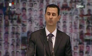 Le président syrien Bachar al-Assad a affirmé dimanche que le conflit meurtrier en Syrie n'opposait pas son régime à l'opposition, mais la Syrie à ses ennemis, qui souhaitent, selon lui, sa partition.