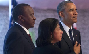 Les présidents kenyan Uhuru Kenyatta et américain Barack Obama et la conseillère américaine pour la sécurité Susan Rice le 25 juillet 2015 à Nairobi