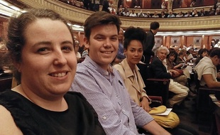 Clara, Etienne et Mélissa à l'Opéra comique, dernière étape de leur initiation à la musique classique.