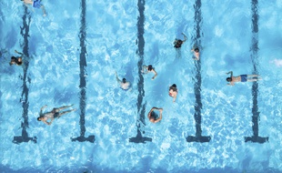 Une piscine (illustration)
