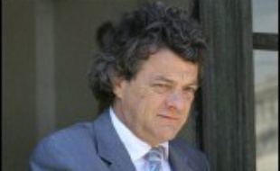 L'université d'été du parti radical (associé à l'UMP), co-présidé par le ministre de l'Emploi Jean-Louis Borloo et le maire de Nancy André Rossinot, s'est ouverte samedi à Palavas-les-Flots (Hérault).