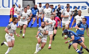 Jean-Marc Doussain et le Stade Toulousain lors de la défaite en Top 14 à Castres, le 7 avril 2018.
