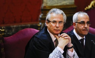 Le parquet du Tribunal suprême de Madrid a demandé mardi que le procès visant le juge Baltasar Garzon pour avoir enquêté sur le sort des disparus du franquisme soit "classé", reprenant en grande partie l'argumentation de la défense du magistrat.