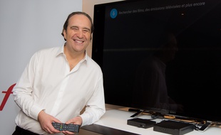 Xavier Niel présente la Freebox mini 4K à Paris, le 10 mars 2015.