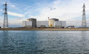 Avec la victoire de François Hollande, la France se prépare à entamer un tournant énergétique, matérialisé par la fermeture annoncée de la centrale de Fessenheim, même si le nucléaire maintiendra sa prééminence durant le quinquennat qui s'ouvre.