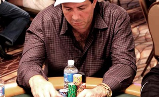 Le joueur français David Benyamine à sa table lors des WSOP 2010 à Las Vegas (photo prise le jeudi 8 juillet 2010)