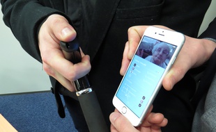 La canne géolocalisable est une innovation nordiste pour permettre aux personnes âges d'alerter les secours rapidement.
