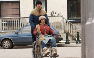 Image extraite de « Une fiancée pas comme les autres » (« Lars and the Real Girl ») de Craig Gillespie.