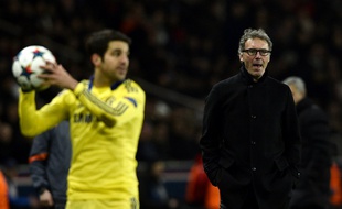 Laurent Blanc lors du match PSG-Chelsea (1-1) en 8e de finale aller de Ligue des champions, le 16 février 2015 à Paris.