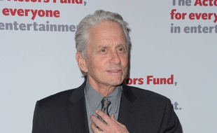 Michael Douglas est en charge de l'organisation de la soirée.