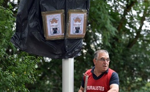 Les buralistes de Toulouse ont mené une action pour dénoncer le passage progressif au paquet de cigarettes à 10 euros.