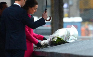Le prince William et son épouse Kate au Mémorial du 11 septembre à New York le 9 décembre 2014